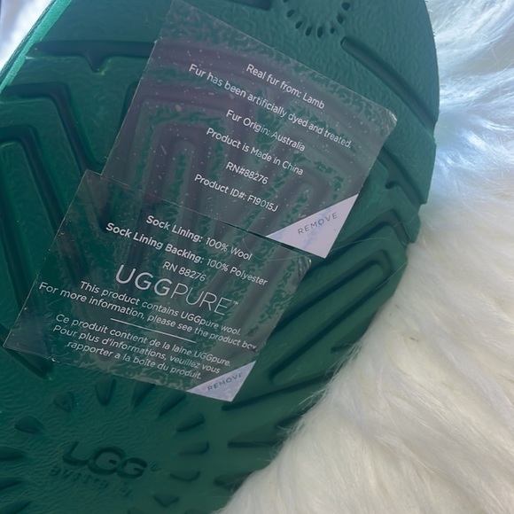 GREEN UGG boots - Picture 8 of 10